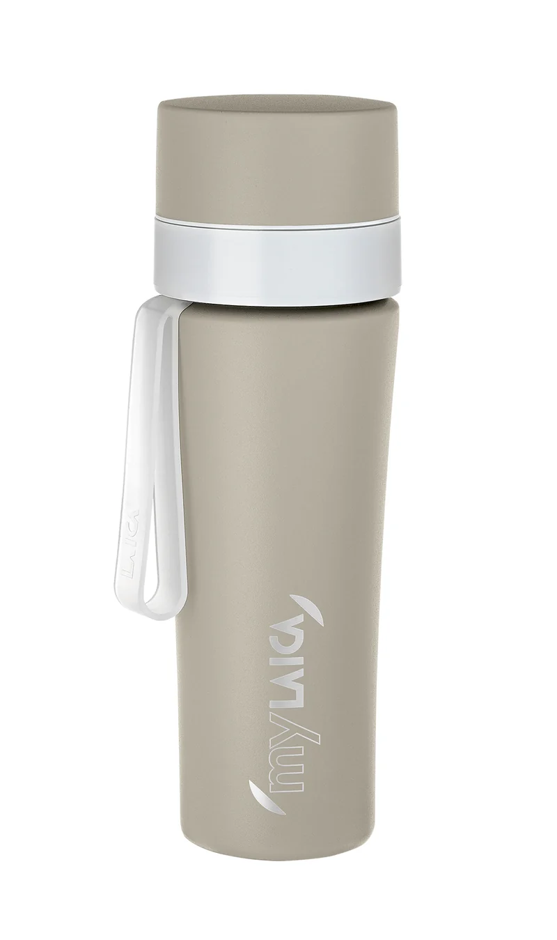 Bouteille d'eau en acier Laica avec filtre à eau - filtrez pendant que vous buvez - beige, rouge ou vert