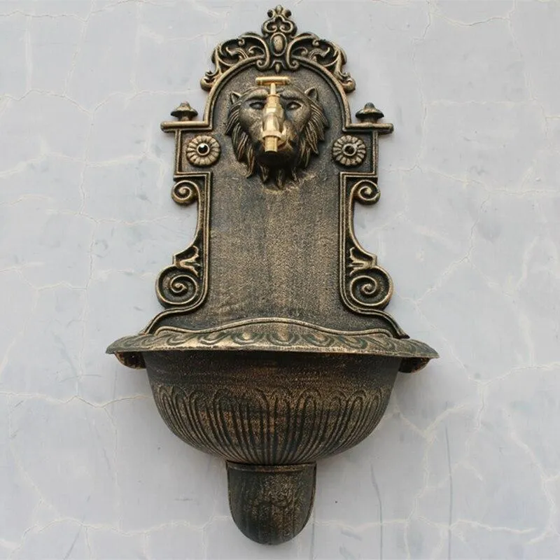 Fontaine murale tête de lion
