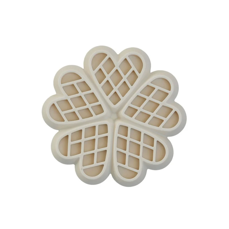 Dexypaws Tapis de léchage en silicone "Cache-cache" à alimentation lente - Coeurs - Crème au beurre