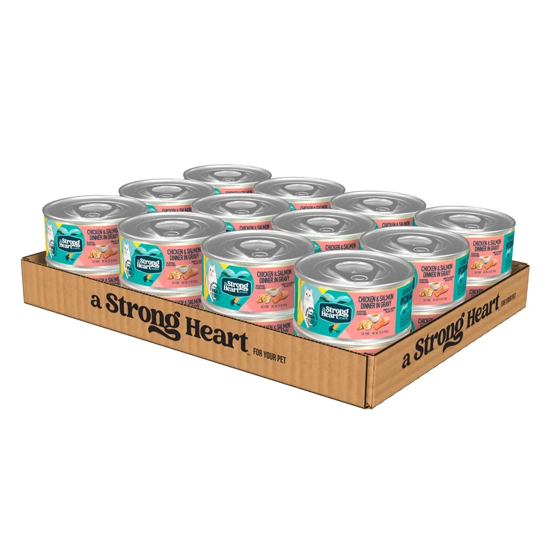 Strongheart – Nourriture humide pour chat en conserve au poulet et saumon en sauce brune, 156 g, lot de 24, fabriqué aux États‑Unis