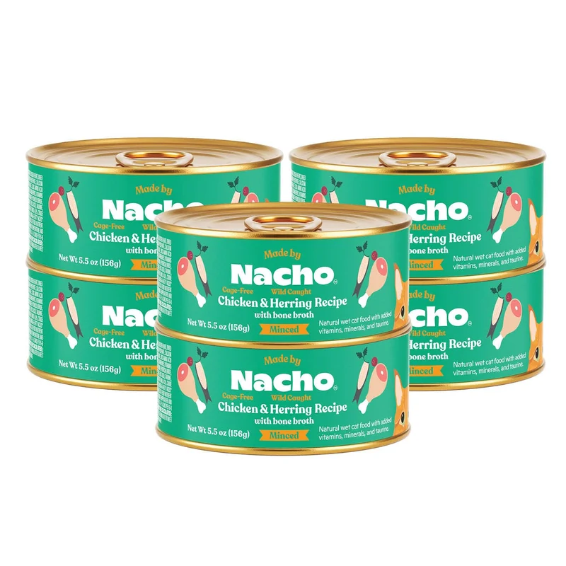 Made by Nacho – Pâté humide sans céréales au poulet fermier et hareng, bouillon d’os, boîte 5,5 oz (case de 6)