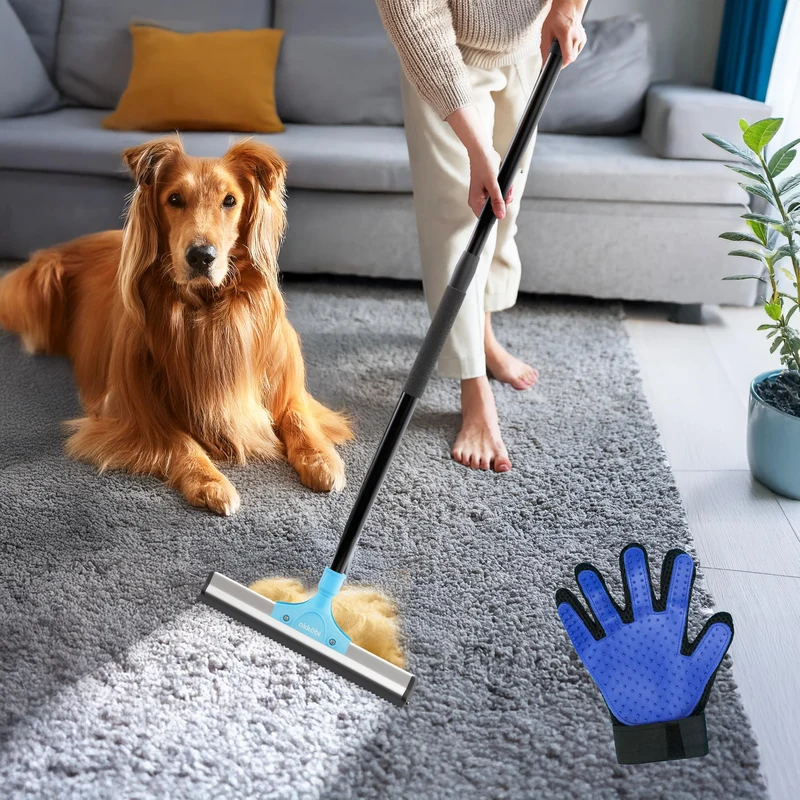 OKKÖBI Râteau Poils Animaux – Tapis et Meubles, Manche Réglable, Bleu