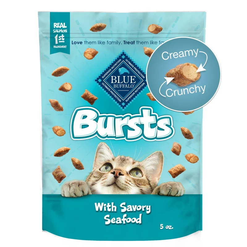 Blue Buffalo Bursts: Friandises Croquantes et Crémeuses pour Chats, Saveur Fruits de Mer, Sac de 142 g
