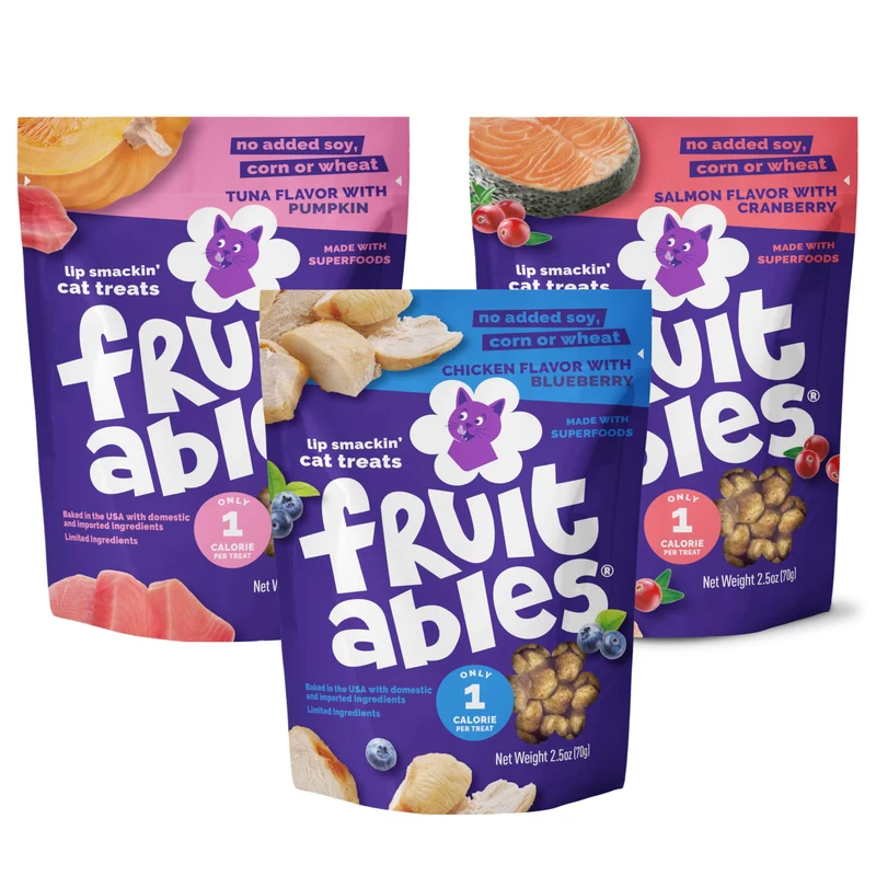 Fruitables Friandises Chat – Croquantes, Faibles Calories, Riches en Protéines – Sans Blé Maïs et Soja – Saumon, Thon et Poulet – 3 × 2,5 oz