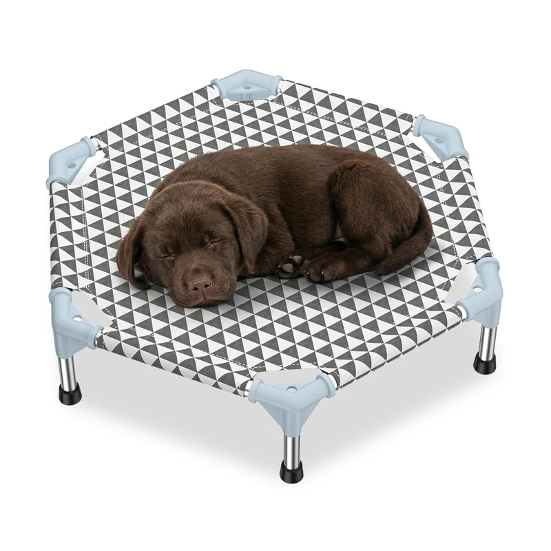 Kuntrust Lit Chien Extérieur Élevé Triangulaire (6 Faces, Petit) – Confort et Fraîcheur
