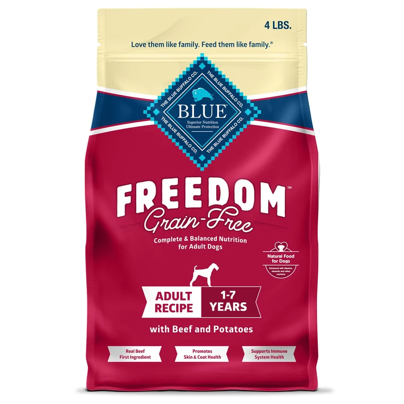 Blue Buffalo Freedom Sans Céréales – Nourriture Sèche pour Chiens Adultes Boeuf & Patates – Fabriqué aux États‑Unis – Sac 4 lb