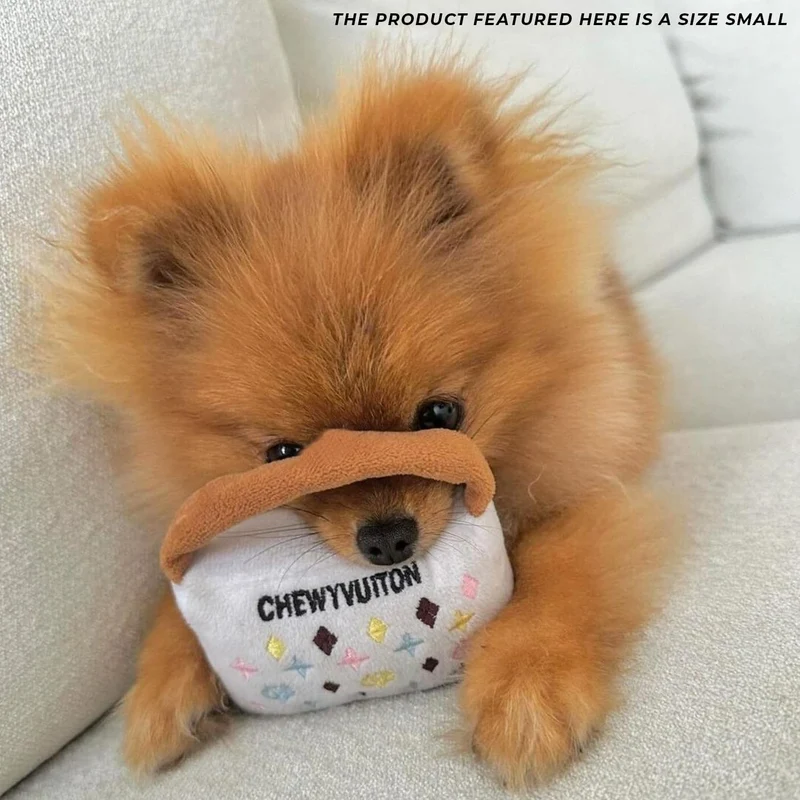 Haute Diggity Dog White Chewy Vuiton Handbag – Jouet chien peluche parodié, Sifflet intégré, Lavable en machine