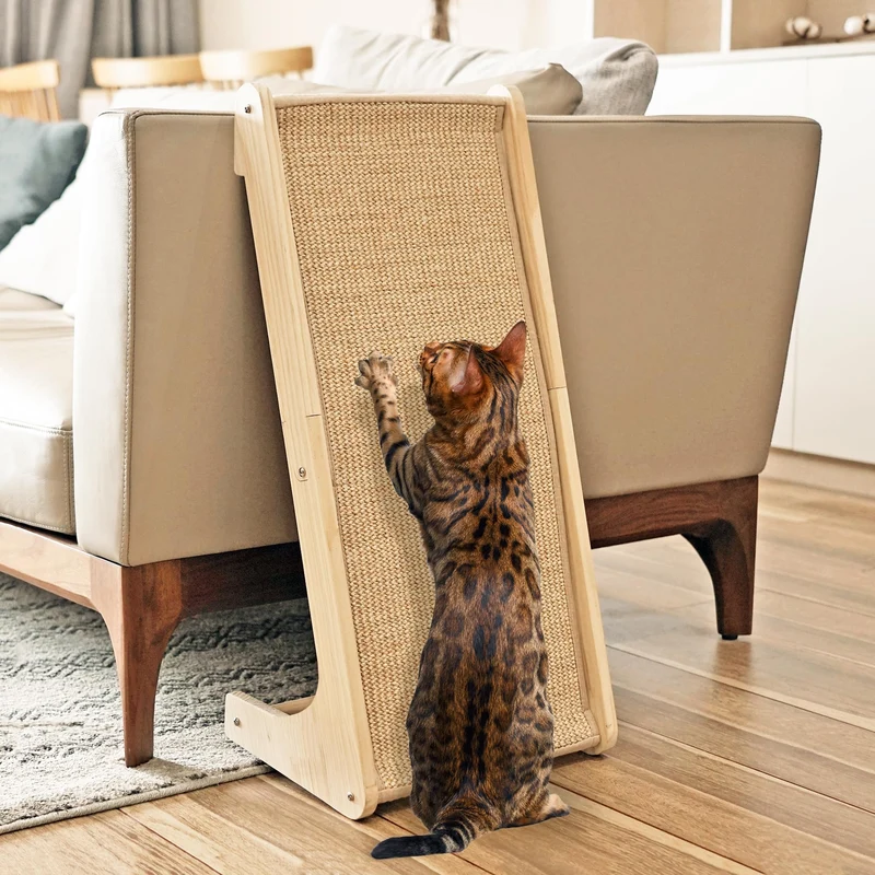 PETKARAY Grattoir pour Chats – Rampe Sisal en L, Protection des Meubles, Grand Modèle avec Herbe à Chat