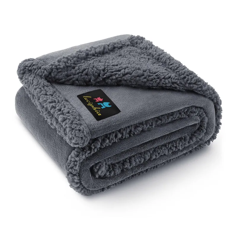 Luciphia Couverture Animaux Impermeable — Protege Canape et Lit, Reversible Sherpa Fleece, Gris Fonce, 57x40 pouces (144x102 cm)