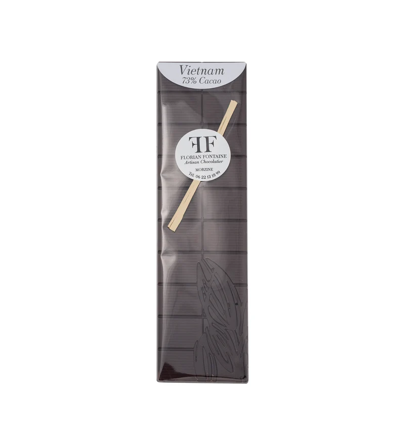 Tablette de chocolat noir 73% du Vietnam