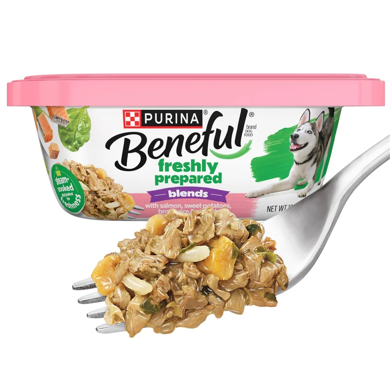 Beneful Freshly Prepared Blends – Aliment Humide pour Chien au Saumon, Patates Douces, Riz Brun et Épinards (Lot de 8 pots, 10 oz)