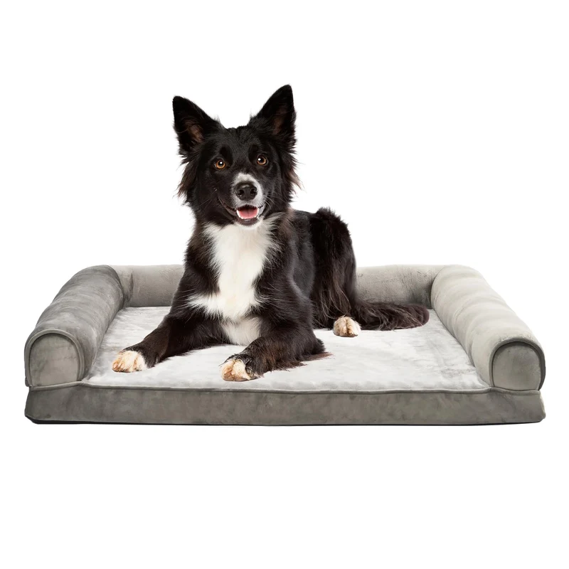 Lit pour chien Amazon Basics avec gel mémoire – soutien et fraîcheur, grande taille 36×27 taupe