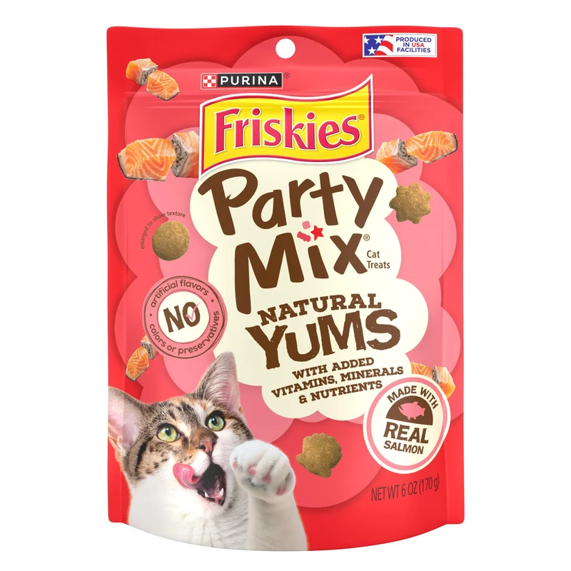Purina Friskies Party Mix Natural Yums – Friandises pour chats adultes au saumon réel, vitamines et minéraux – Lot de 6 sachets de 170 g