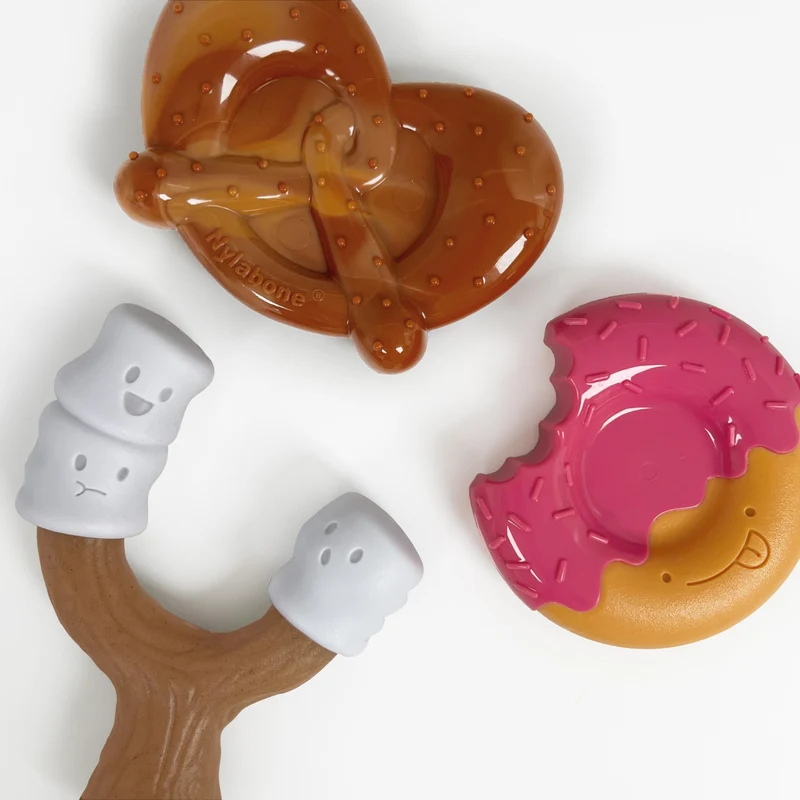 Nylabone Power Chew Ensemble de Jouets à Mâcher – 3 Pièces (Bacon Glacé, Guimauve Toastée et Beurre de Cacahuète) – Chiens jusqu’à 50 lb