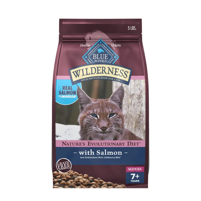 Blue Buffalo Wilderness – Croquettes Sans Céréales pour Chats Matures 7+ au Saumon, 5 lb