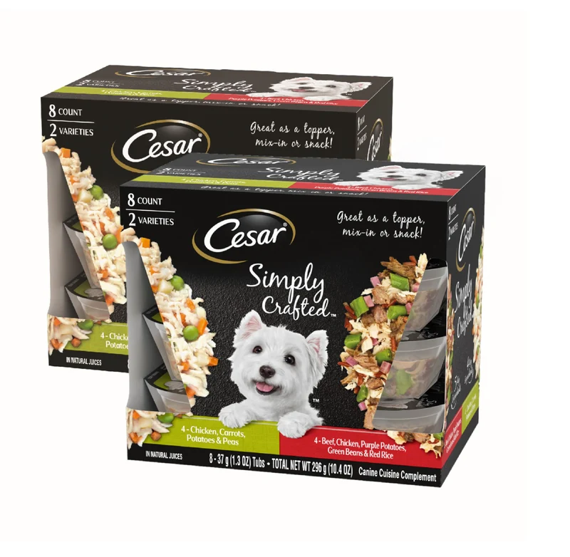 Topper humide Cesar Simply Crafted – Assortiment Croquettes (Poulet & Légumes / Boeuf & Poulet), 8 pots de 1,3 oz, Pack de 2