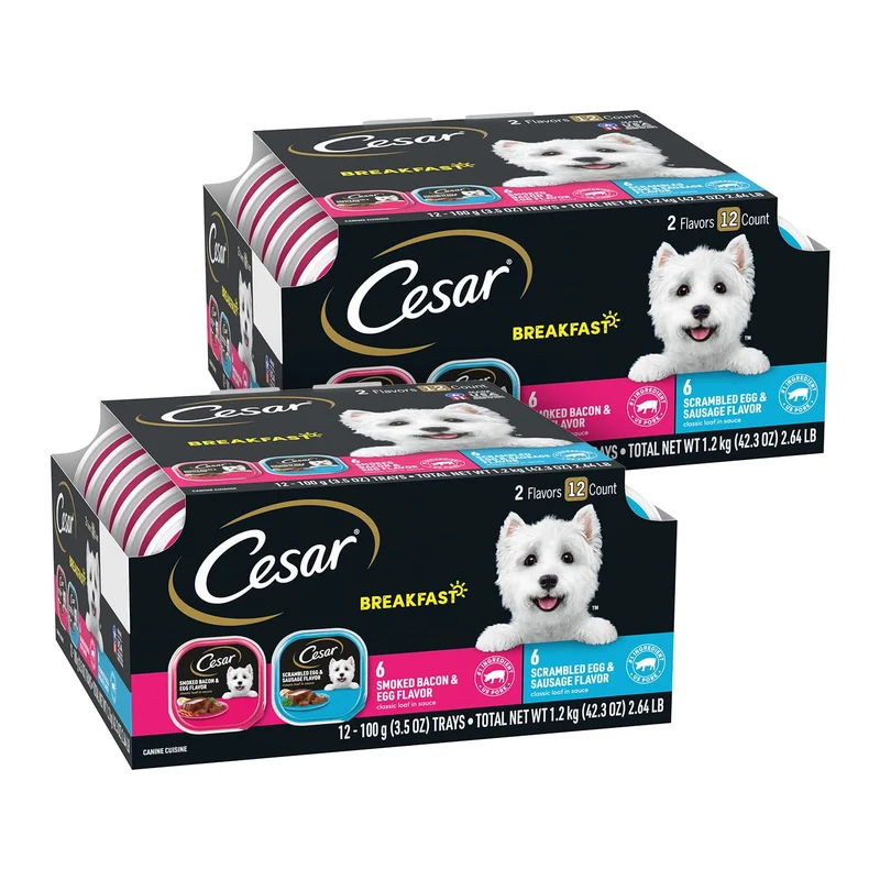 Nourriture humide Cesar pour chien – Variété Petit-Déjeuner : Bacon fumé et œuf, Œuf brouillé et saucisse, barquettes pelables 3,5 oz, lot de 2 (12 portions)