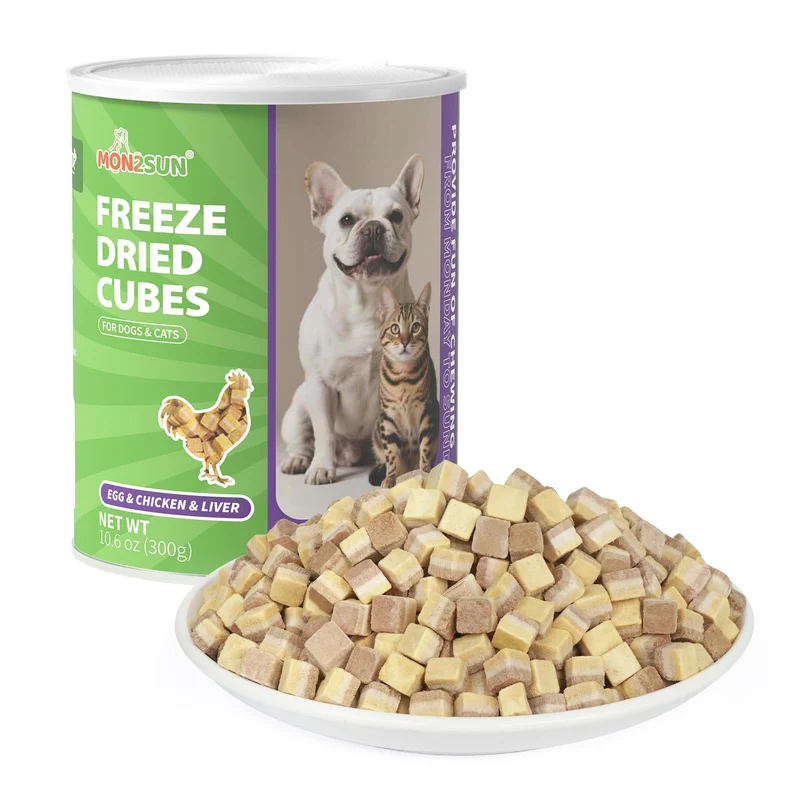 MON2SUN Friandises Lyophilisées Cube Triple Saveurs — Poulet, Œuf & Foie, Sans Céréales, Protéines Élevées, 300 g