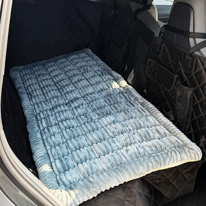 HomeTails Tapis Chien Siège Arrière – Couvre-Siège Doux et Lavable, Base Antidérapante (Gris, 53x24)