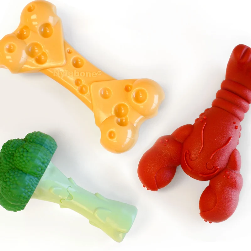 Nylabone Power Chew – Lot de 3 Jouets à Mâcher pour Grands Chiens jusqu’à 50 lb – Saveurs Filet Mignon, Fromage et Bacon