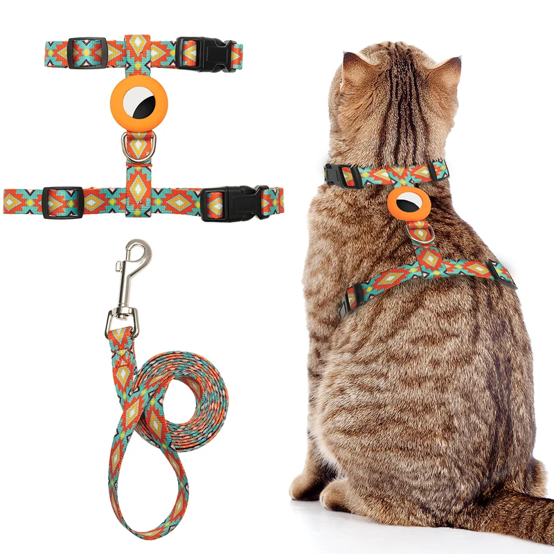 Harnais et Laisse pour Chat Anti-Fuite Ajustables avec Porte-AirTag | CUSOZWO