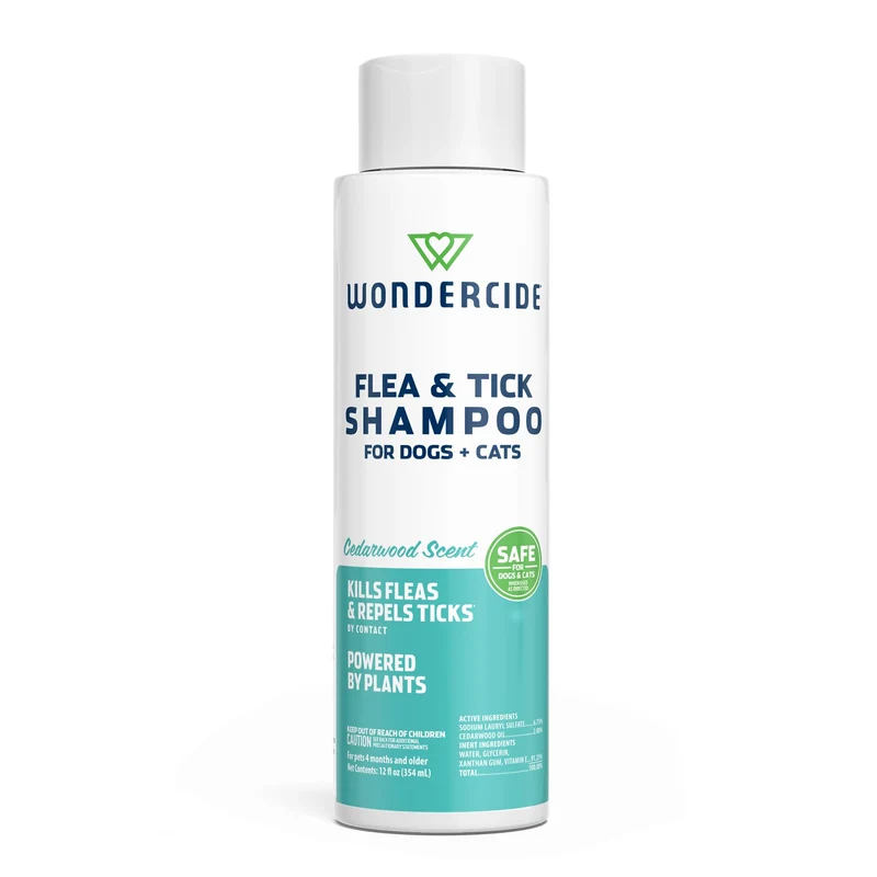 Wondercide – Shampoing Puces et Tiques pour Chiens et Chats – Cedarwood – 12 oz