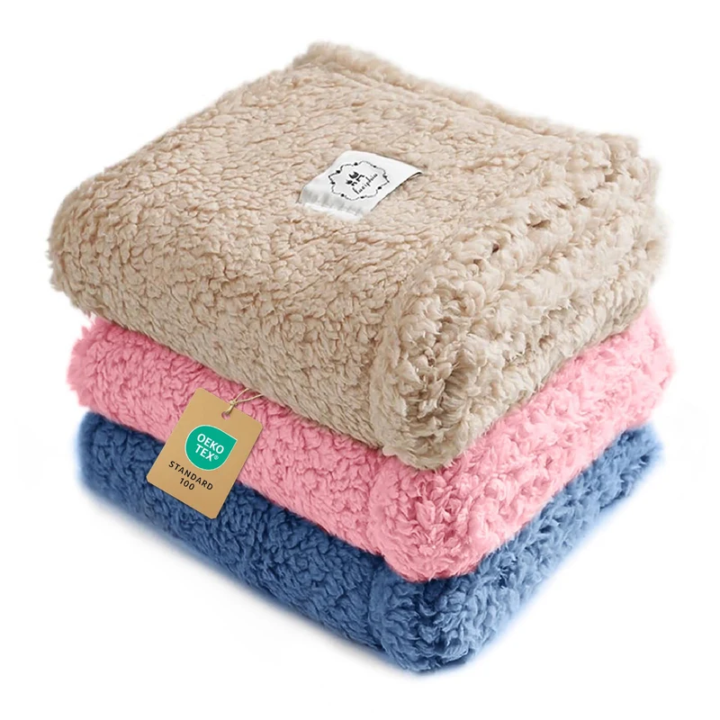 Luciphia Pack de 3 Couvertures Calmes pour Chiens et Chats – Plaid Sherpa Premium Beige / Rose / Bleu Brumeux – Petit 60×40 cm