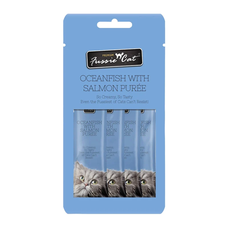 Fussie Cat Purée Océan Poisson et Saumon – Friandises à lécher pour chat, lot de 4 poches 0,5 oz