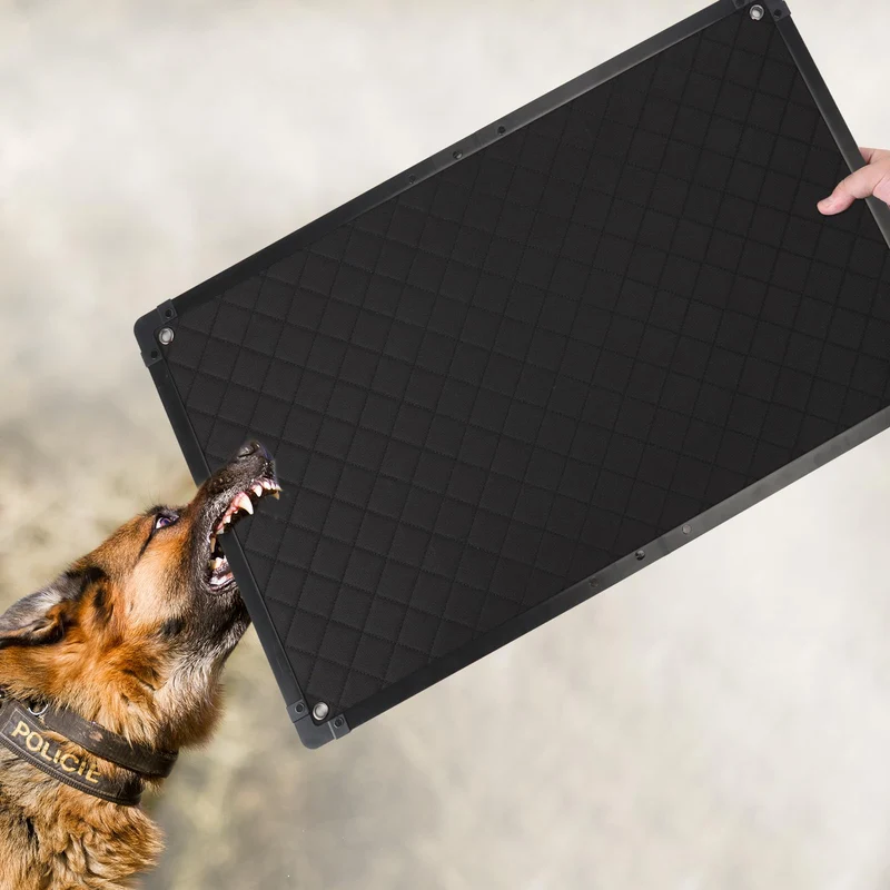 GRENTY Tapis de caisse Résistant à la Mastication — Indestructible, Imperméable, 29 x 18 pouces (74 x 46 cm)
