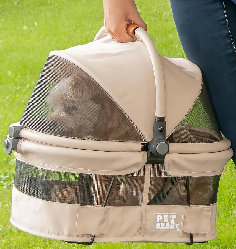 PET GEAR INC Porte-animaux 360 Vue Ultra Léger – Transport sûr pour petits chiens et chats, entrée par bouton-poussoir, 15 pouces, couleur Blé