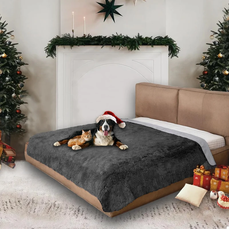 Snugglesinto Housse Imperméable pour Chien et Chat 82x102 cm – Gris Foncé, Douce Plush et Anti-Dérapant