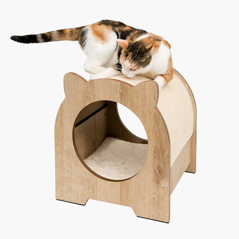 Vesper minou, arbre à chat