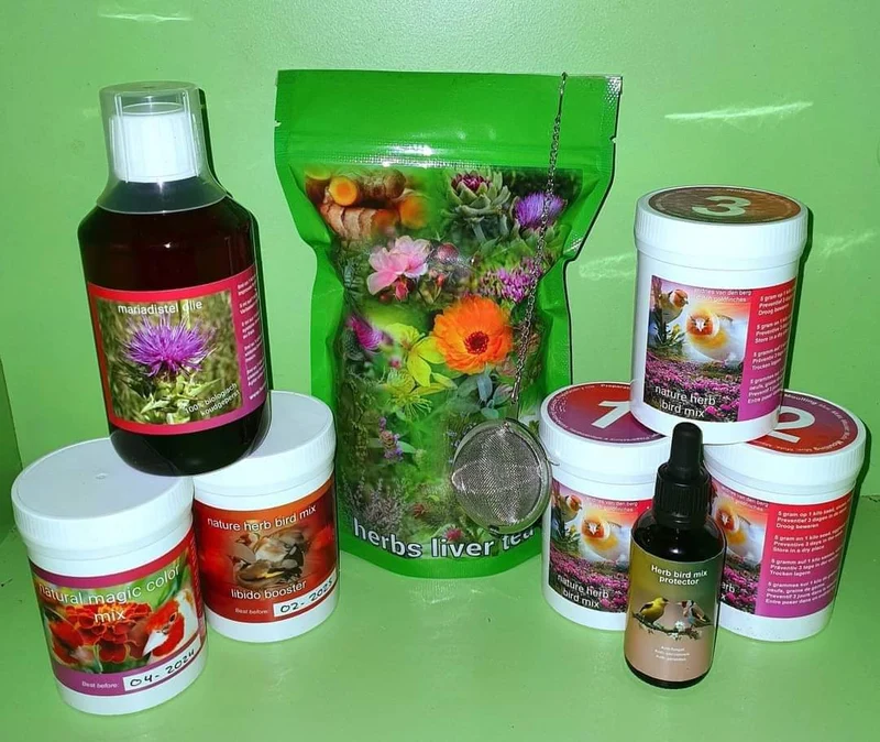 Paquet combiné - Mélange d'herbes pour oiseaux - 8 produits