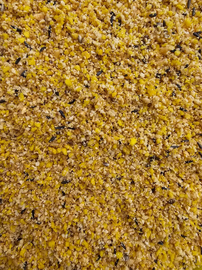 King Eggfood Jaune Extra Moite (Extra Gras) 1kg - HobbyFirst